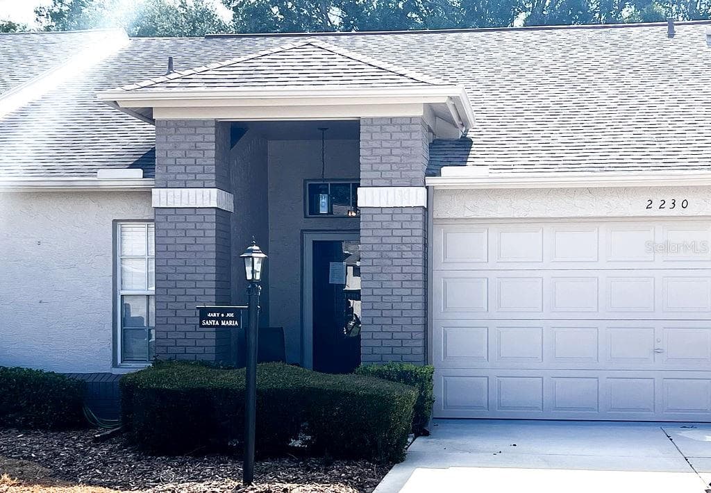 2230 DOVE HOLLOW DRIVE SPRING HILL, FL 34606