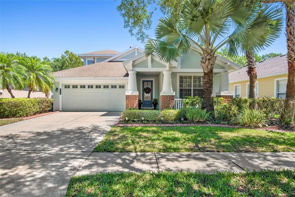 8030 HAMPTON LAKE DRIVE TAMPA, FL 33647