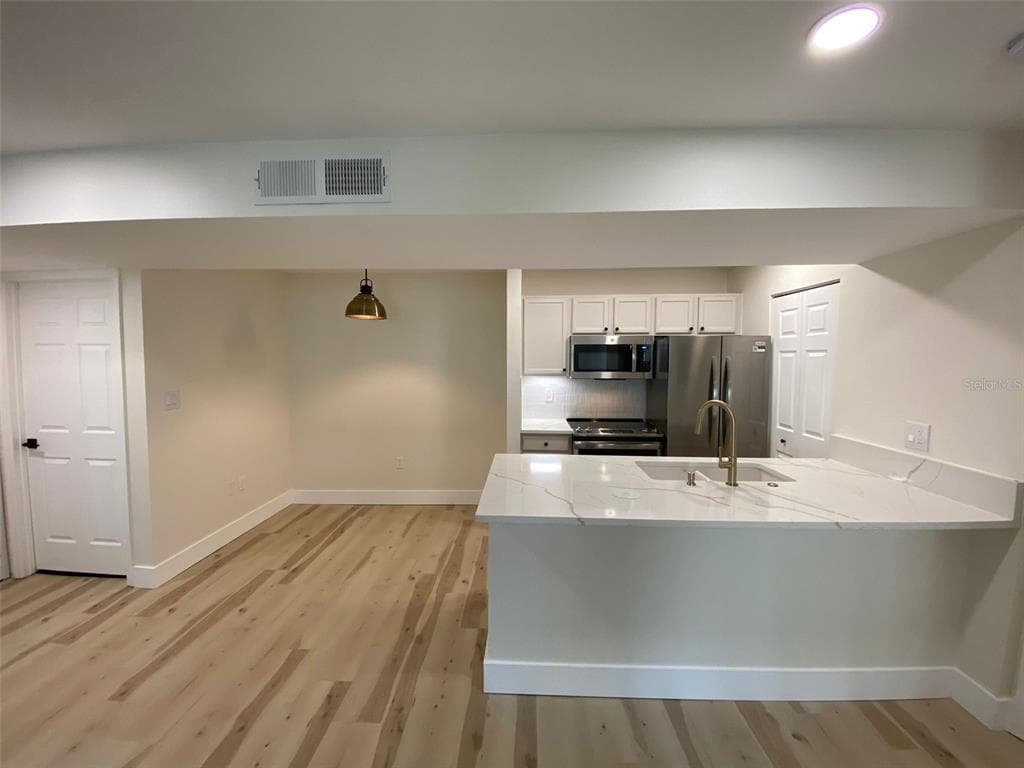 703 PARSONS LAKE PATH UNIT 207