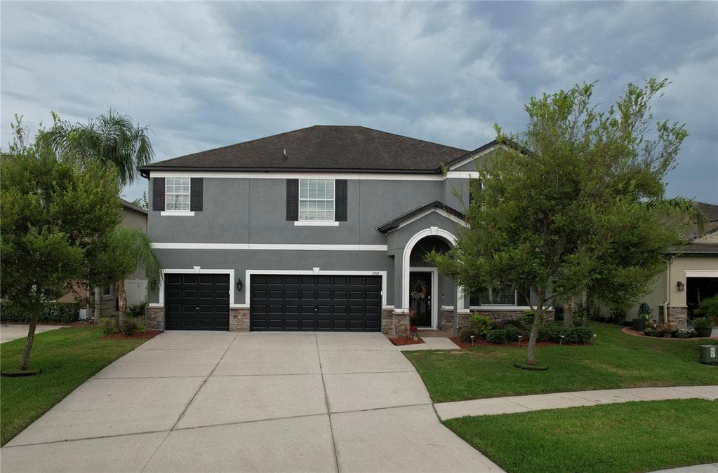 3768 ROUND TABLE COURT LAND O LAKES, FL 34638