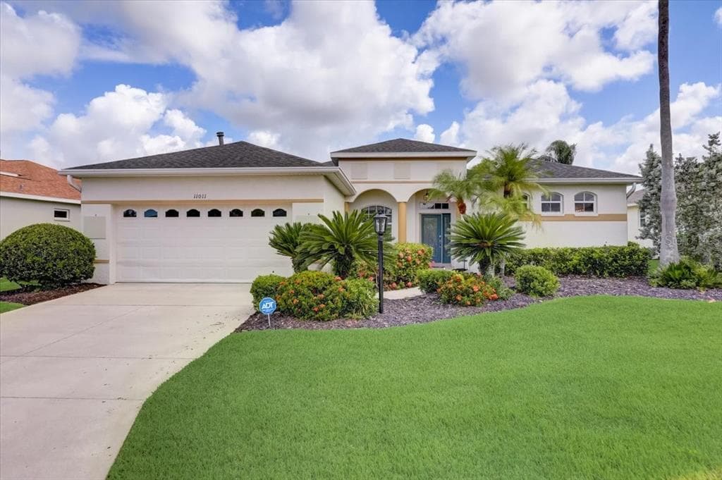 11011 WATER LILY WAY LAKEWOOD RANCH, FL 34202