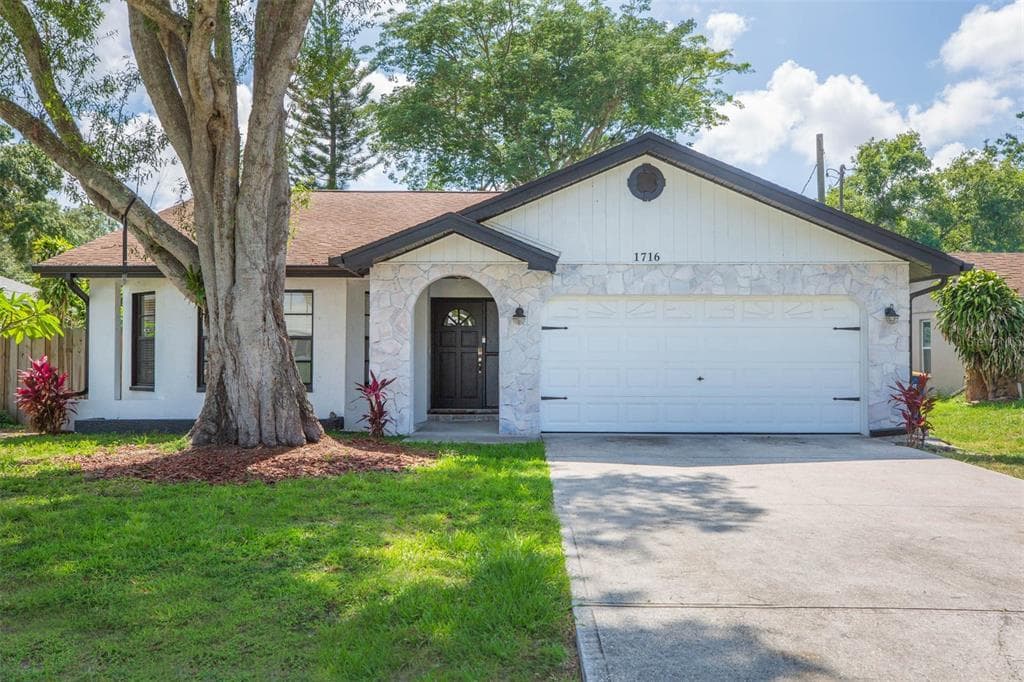 1716 LUCAS DRIVE CLEARWATER, FL 33759