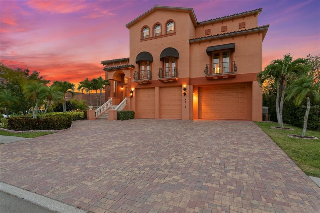 6506 BLACKFIN WAY APOLLO BEACH, FL 33572