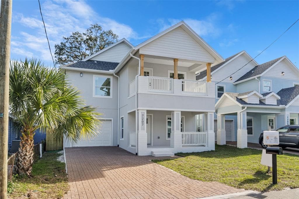 7207 N NAVIN AVENUE TAMPA, FL 33604