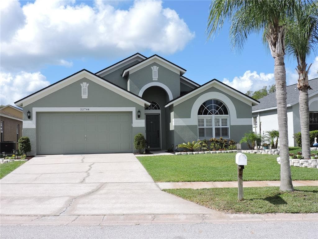22744 SILLS LOOP LAND O LAKES, FL 34639
