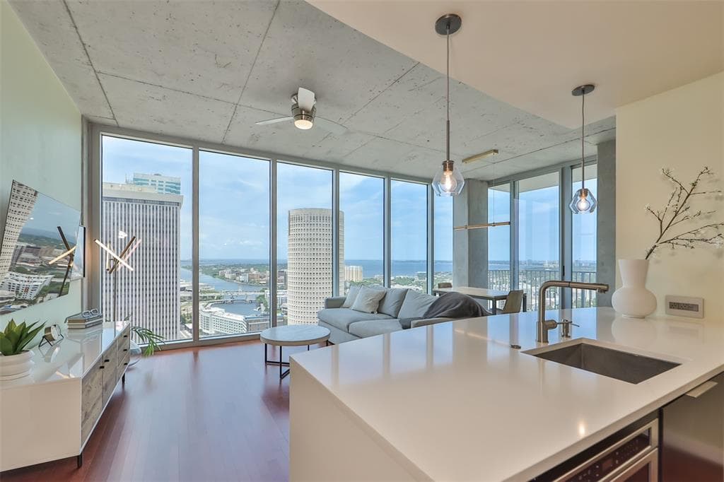 777 N ASHLEY DRIVE UNIT 2802 TAMPA, FL 33602
