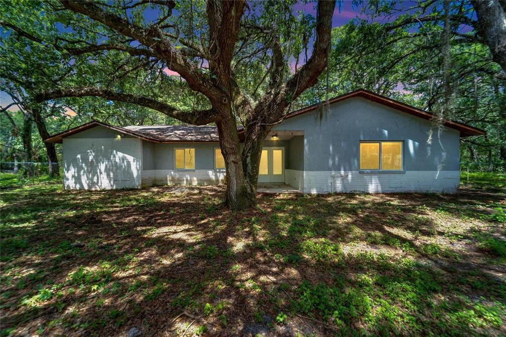 13129 BARNEY DRIVE HUDSON, FL 34669
