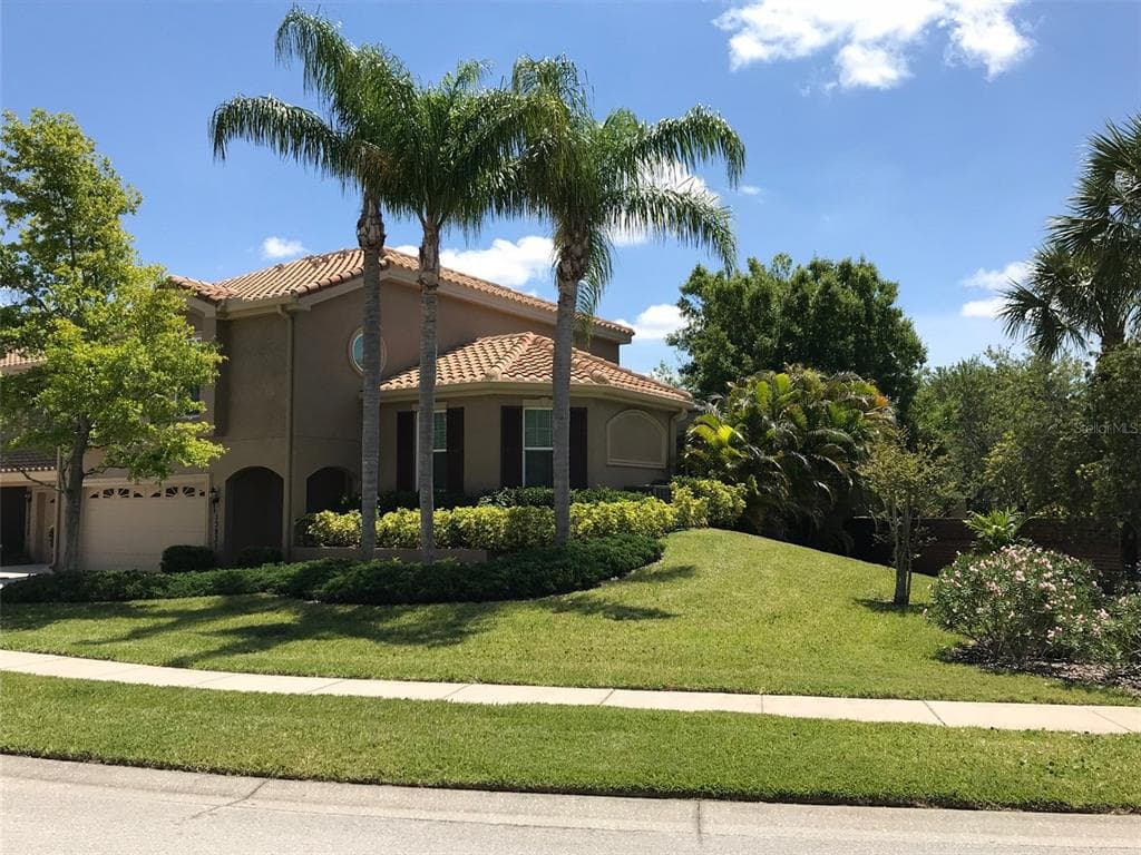 13831 LAKE POINT DRIVE CLEARWATER, FL 33762