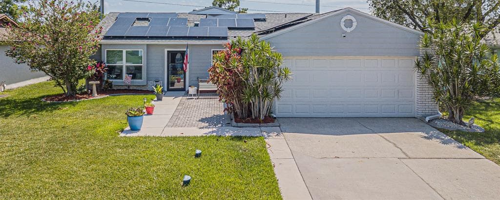 10250 42ND ST N CLEARWATER, FL 33762