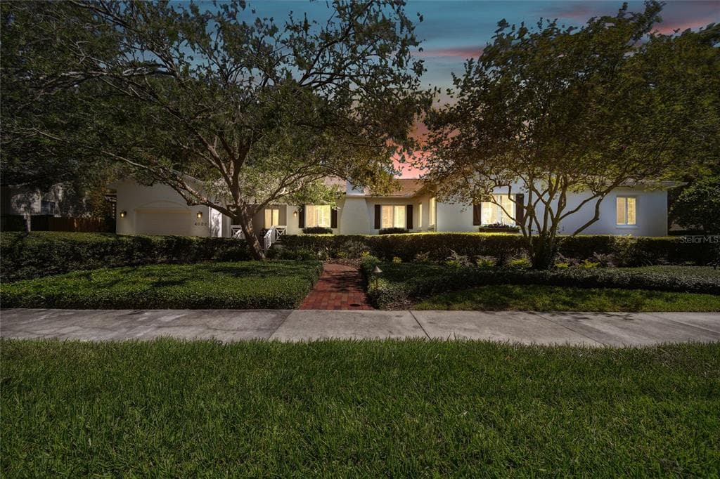 4022 W EMPEDRADO STREET TAMPA, FL 33629