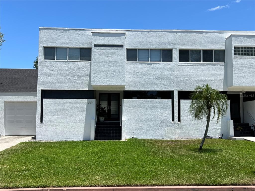 207 N TRASK STREET TAMPA, FL 33609