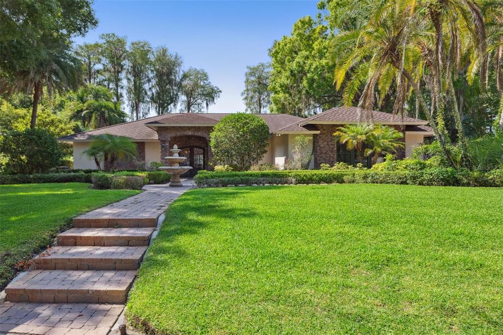 1004 BALLINGER ROAD LUTZ, FL 33548