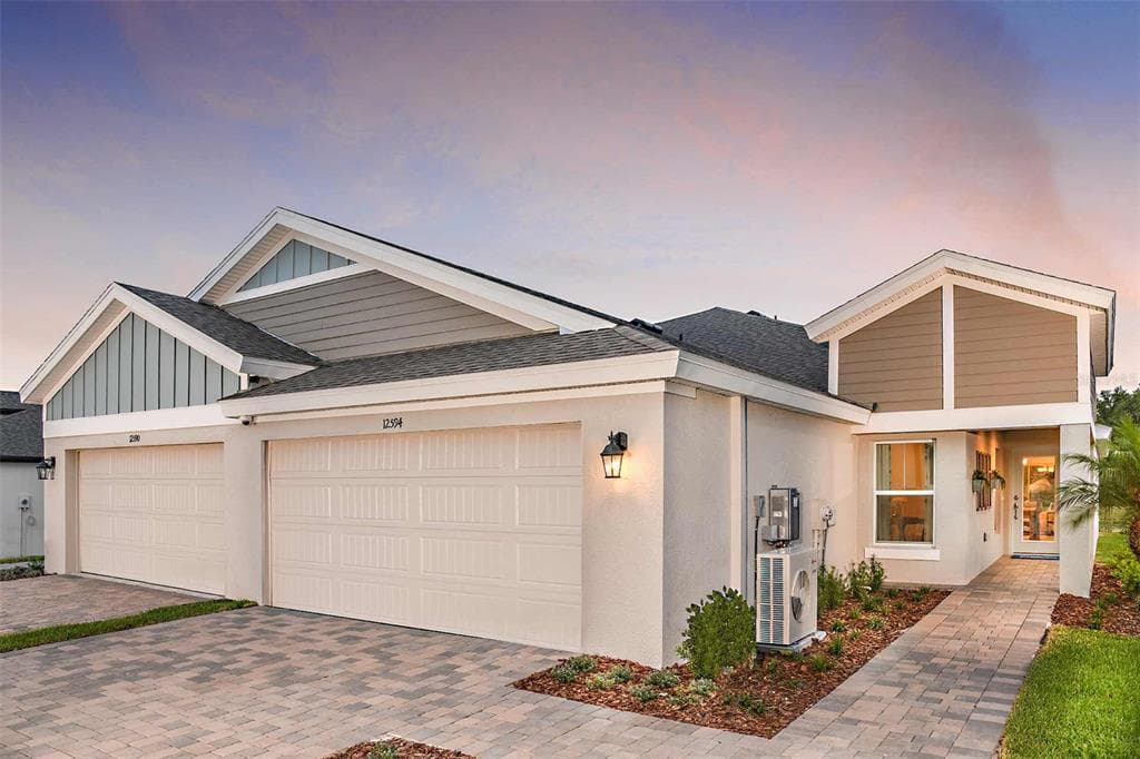 12456 OAK HILL WAY PARRISH, FL 34219