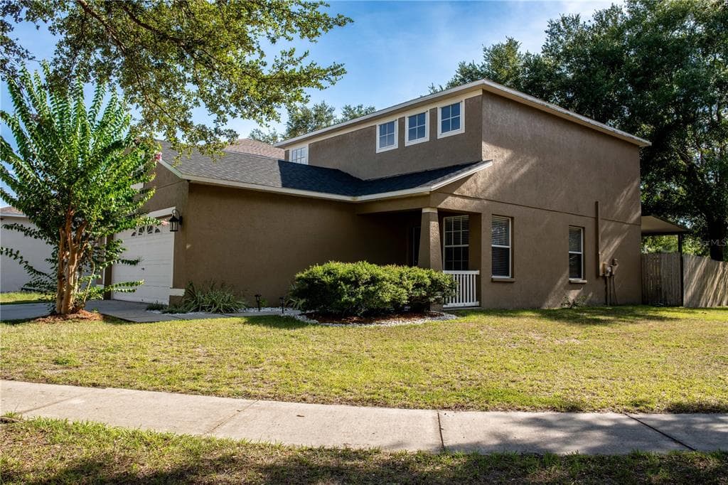 8428 QUARTER HORSE DRIVE RIVERVIEW, FL 33578