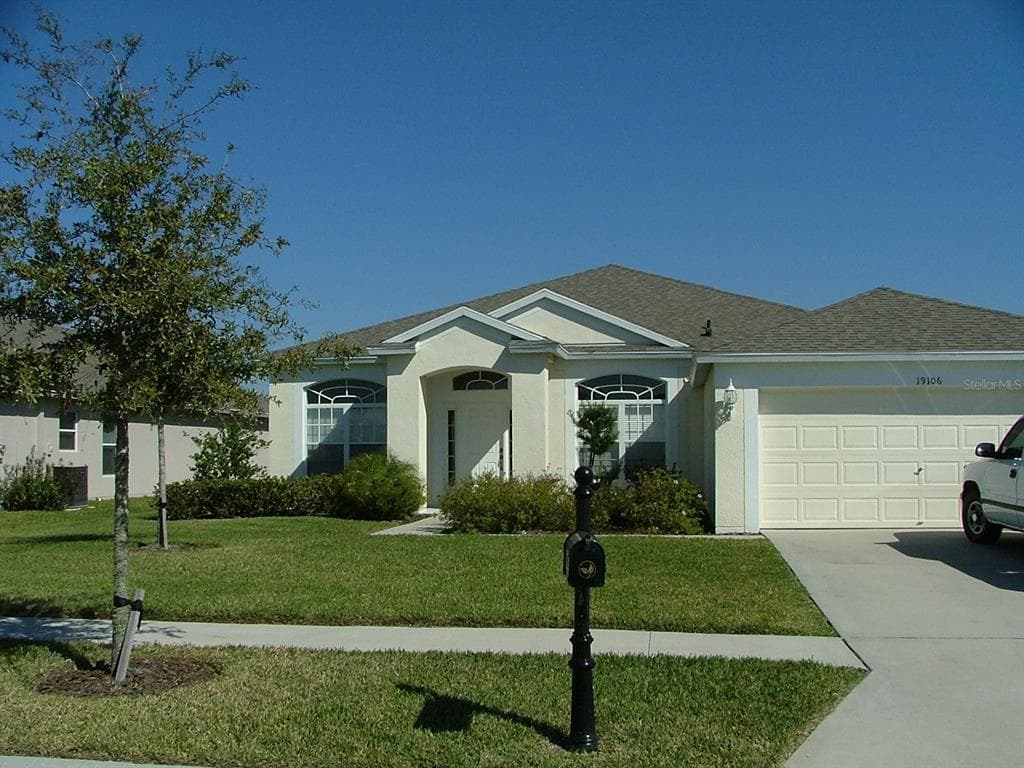 19106 FERN MEADOW LOOP LUTZ, FL 33558