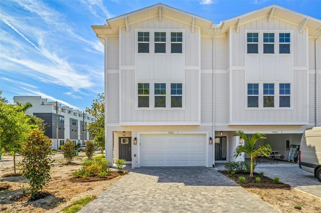 4302 NORTH B STREET W UNIT 1 TAMPA, FL 33609
