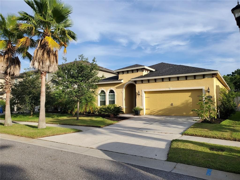 11170 SPRING POINT CIRCLE RIVERVIEW, FL 33579