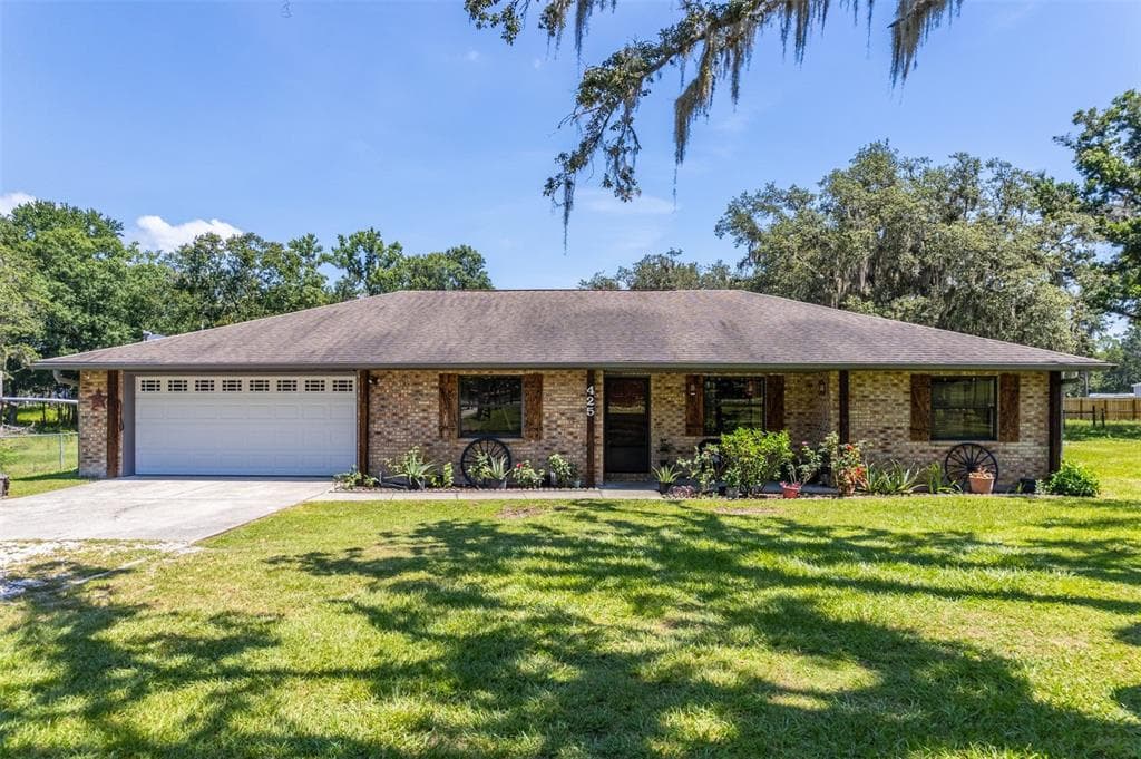 425 W SOCRUM LOOP ROAD