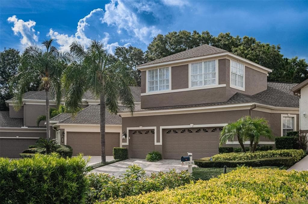 5106 FAIRWAY ONE DRIVE VALRICO, FL 33596