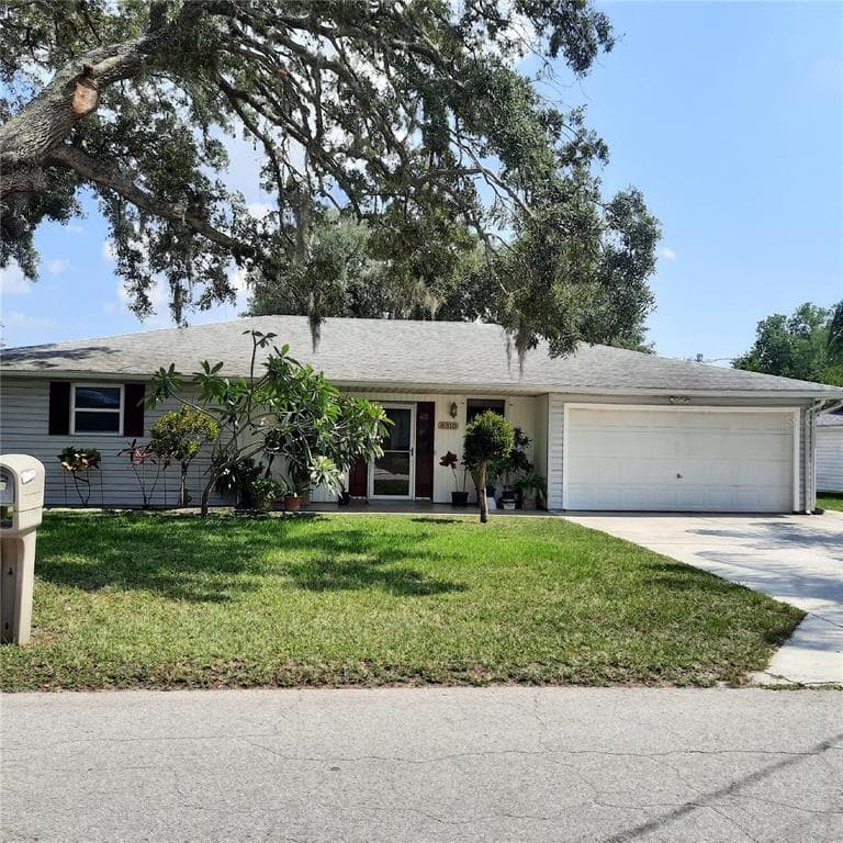 8310 LIMAN DRIVE NEW PORT RICHEY, FL 34653