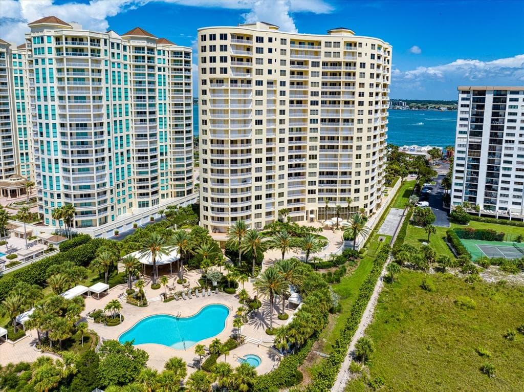 1200 GULF BOULEVARD UNIT 701 CLEARWATER, FL 33767