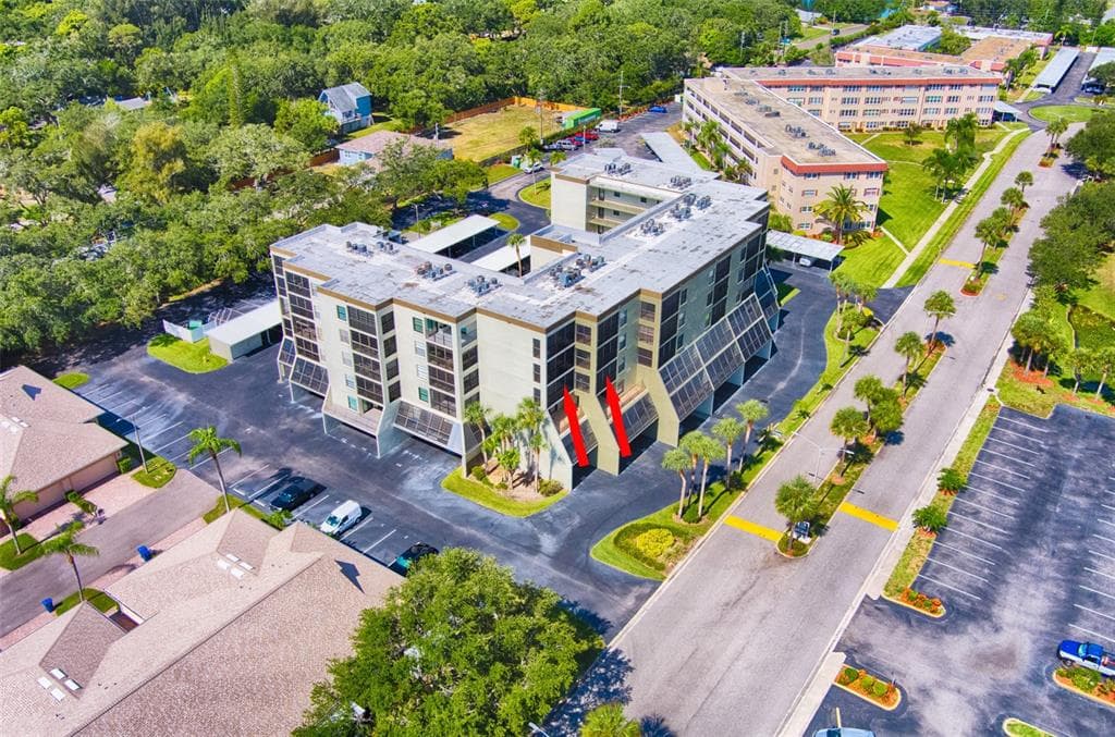 9860 62ND TERRACE N UNIT 1036 ST PETERSBURG, FL 33708