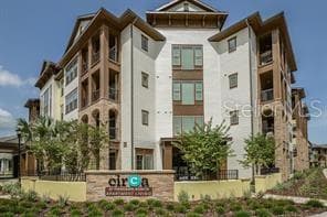 13930 SPECTOR ROAD UNIT 9-64202 LITHIA, FL 33547