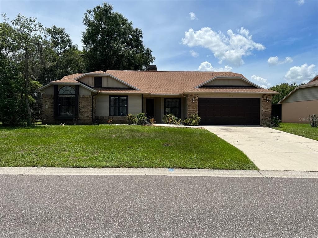 1603 PADDOCK DRIVE PLANT CITY, FL 33566