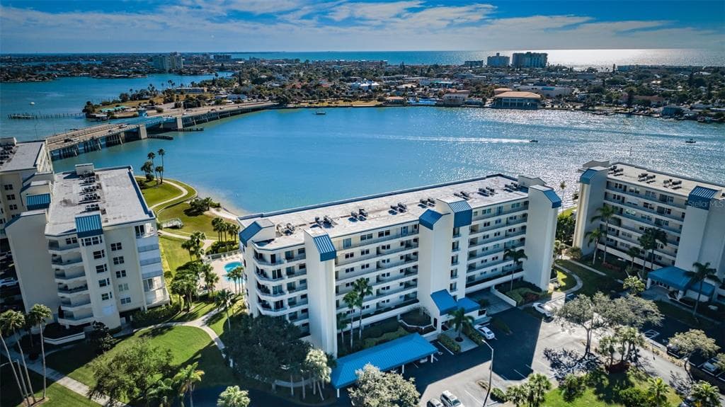 7882 SAILBOAT KEY BOULEVARD S UNIT 306 SOUTH PASADENA, FL 33707