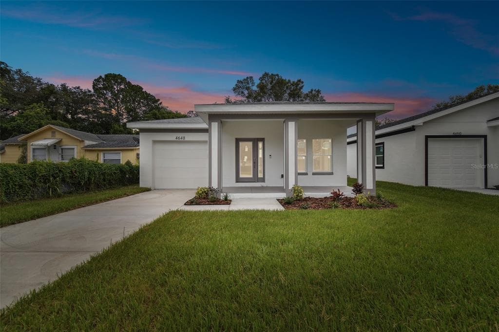 4648 17TH AVENUE S ST PETERSBURG, FL 33711