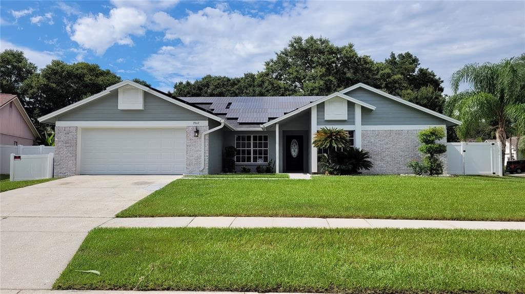 2802 FALLING LEAVES DRIVE