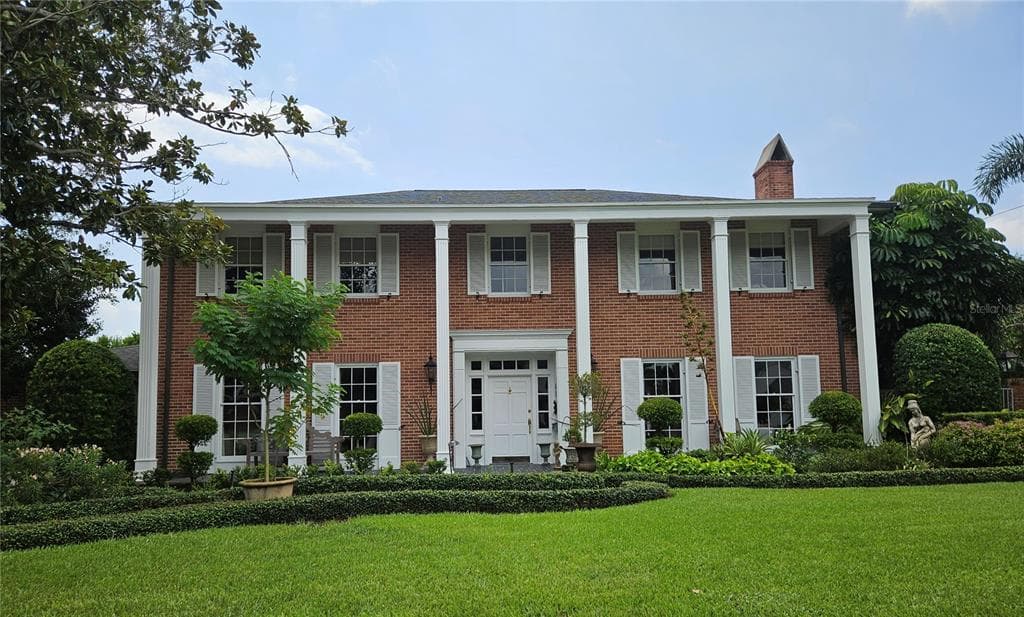 1038 40TH AVENUE N ST PETERSBURG, FL 33703