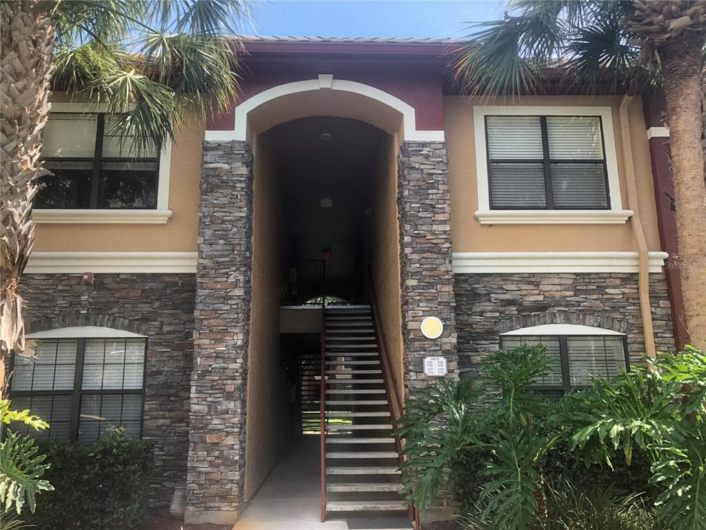2200 TUSCANY TRACE UNIT 1726