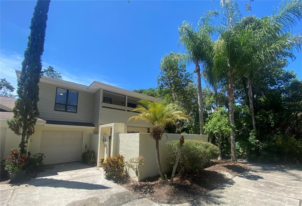 114 PARKSIDE COLONY DRIVE TARPON SPRINGS, FL 34689