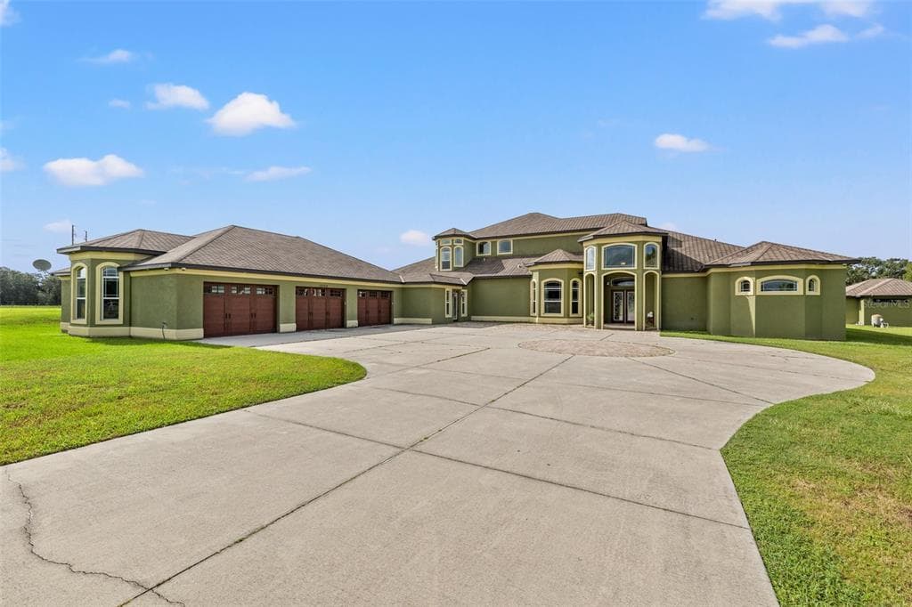 13729 CANTERFIELD DRIVE RIVERVIEW, FL 33579