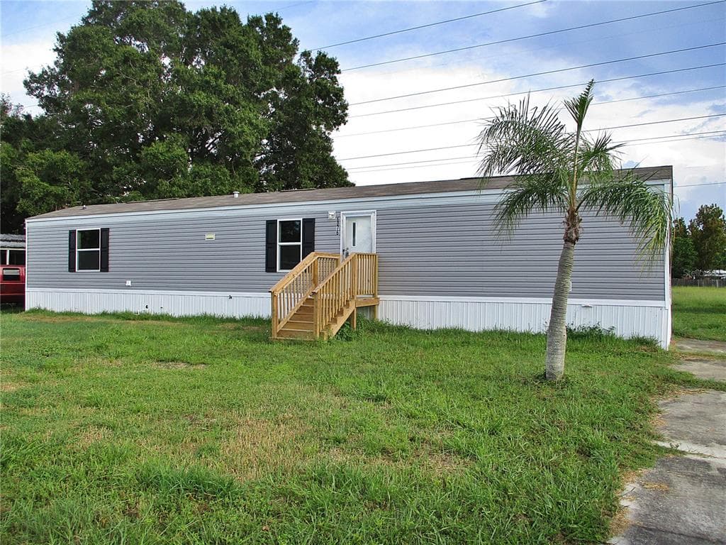 6076 140TH TERRACE N