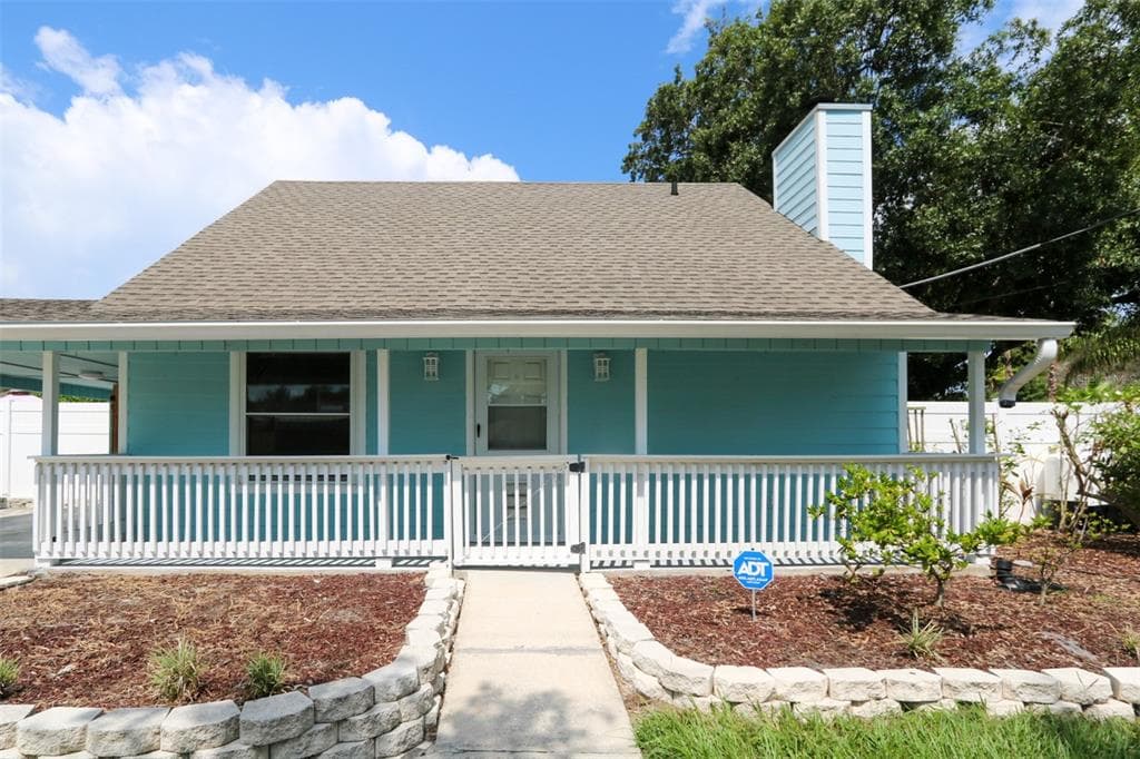 6001 S HIMES AVENUE UNIT 1/2 TAMPA, FL 33611