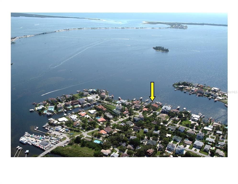 127 OZONA DRIVE PALM HARBOR, FL 34683