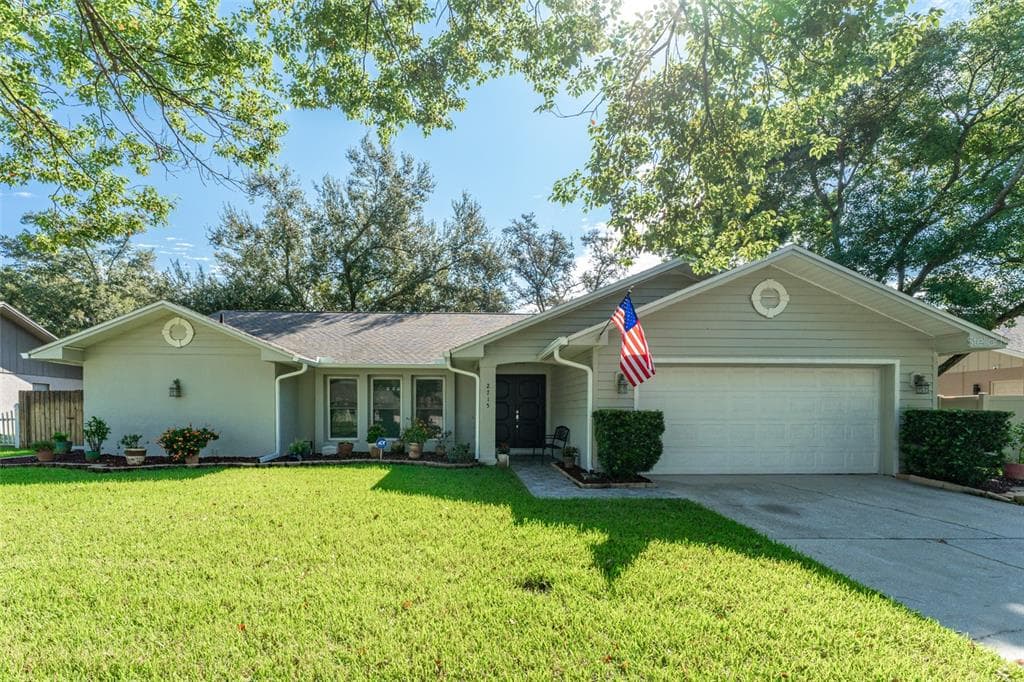 2715 BERRYKNOLL PLACE VALRICO, FL 33596