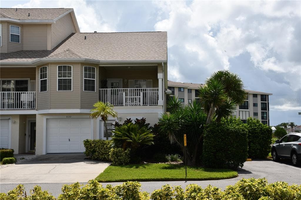 8152 BRENT STREET PORT RICHEY, FL 34668