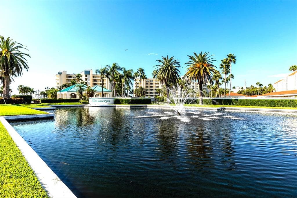 7871 SAILBOAT KEY BOULEVARD S UNIT 106 SOUTH PASADENA, FL 33707