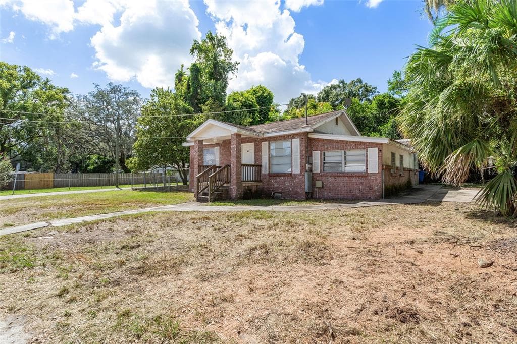 5318 PLUM AVE SEFFNER, FL 33584