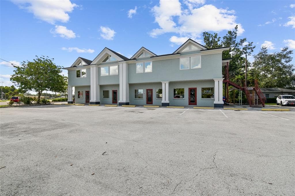 1137 BARTOW ROAD UNIT 204 LAKELAND, FL 33801