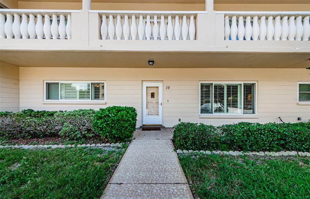 2170 AMERICUS BOULEVARD N UNIT 19