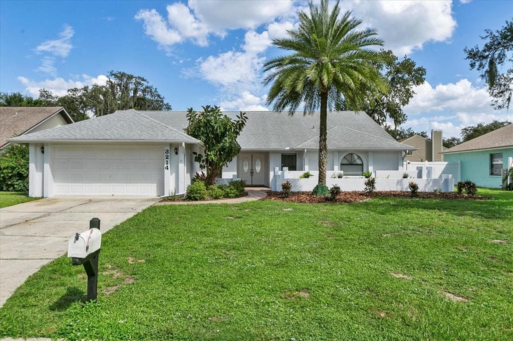 3214 PINE CLUB DRIVE PLANT CITY, FL 33566