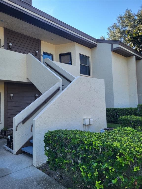 2816 COUNTRYBROOK DRIVE UNIT 25