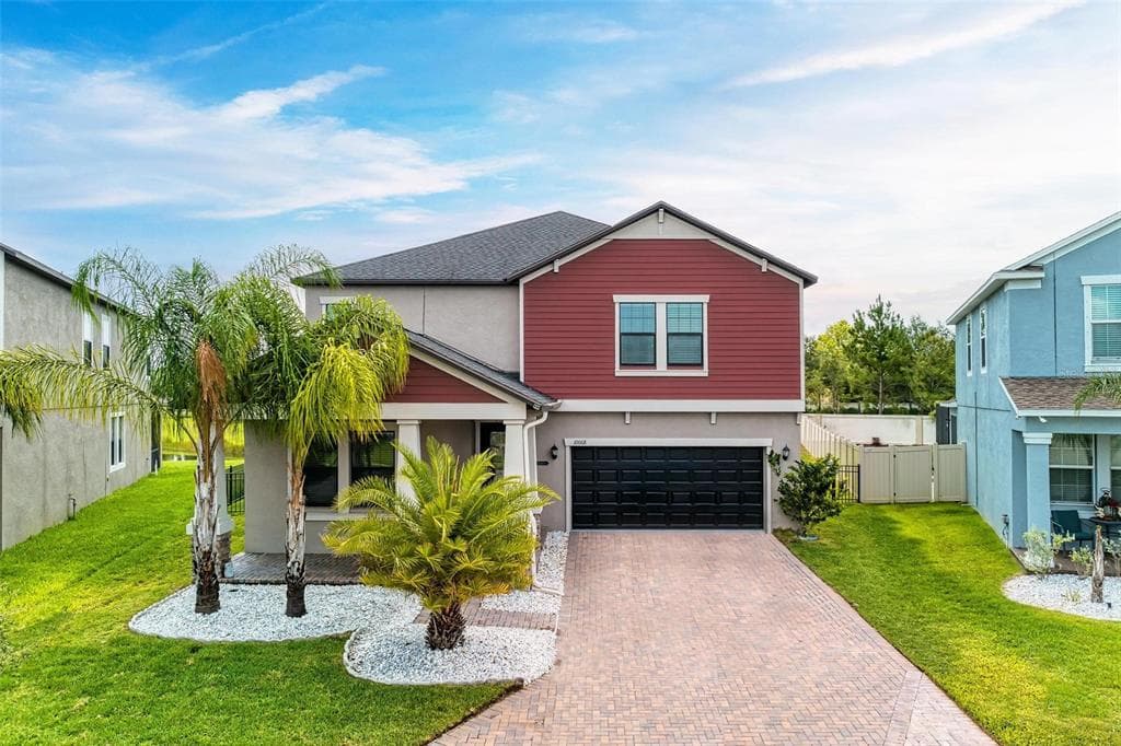 10068 VICTORY GALLOP LOOP RUSKIN, FL 33573