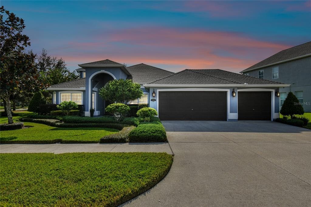 19302 YELLOW CLOVER DRIVE TAMPA, FL 33647
