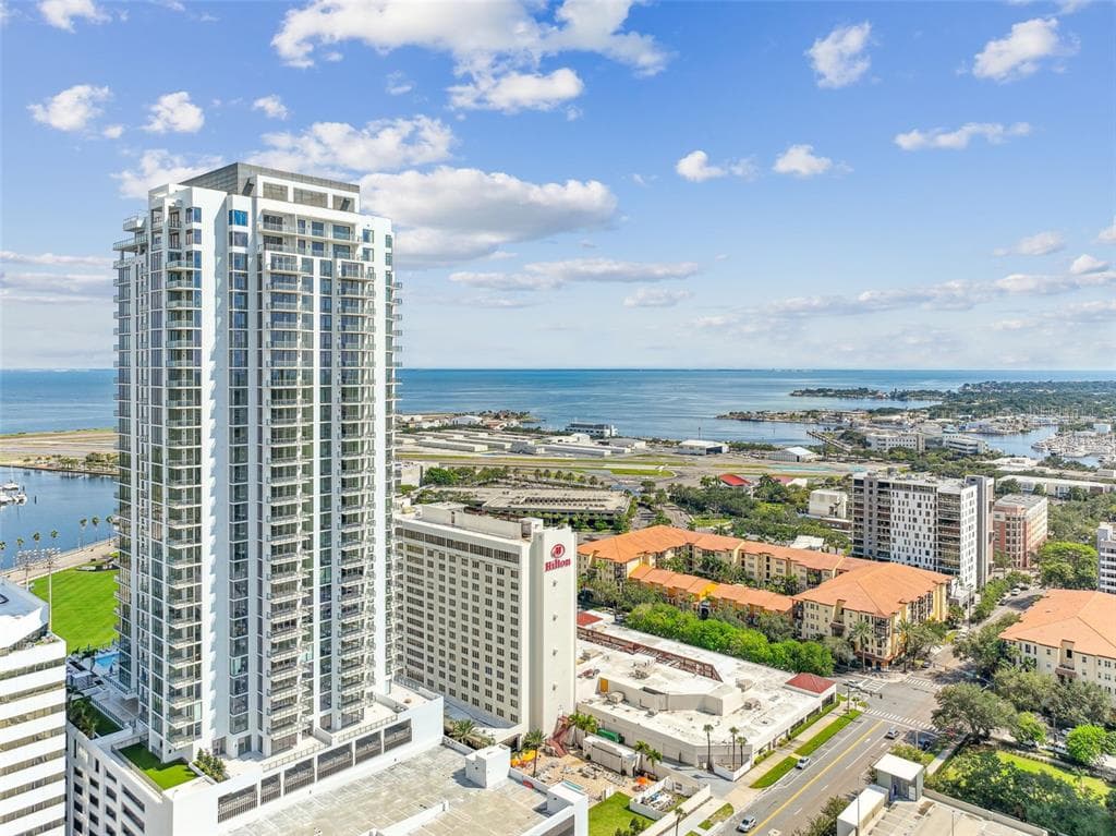301 1ST STREET S UNIT 1205 ST PETERSBURG, FL 33701