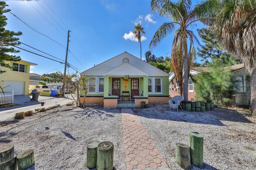 119 125TH AVENUE TREASURE ISLAND, FL 33706